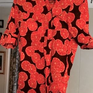 Wow grapefruit button shirt! Show stopper!